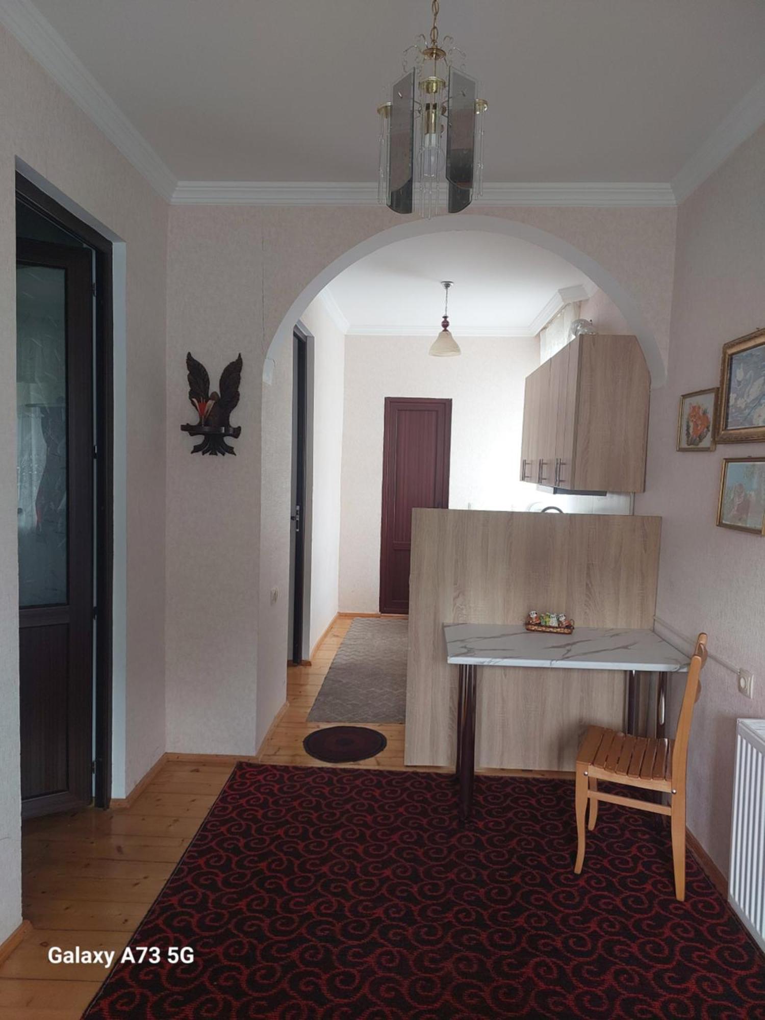Guest House Lela Rezo Stepantsminda Exterior photo