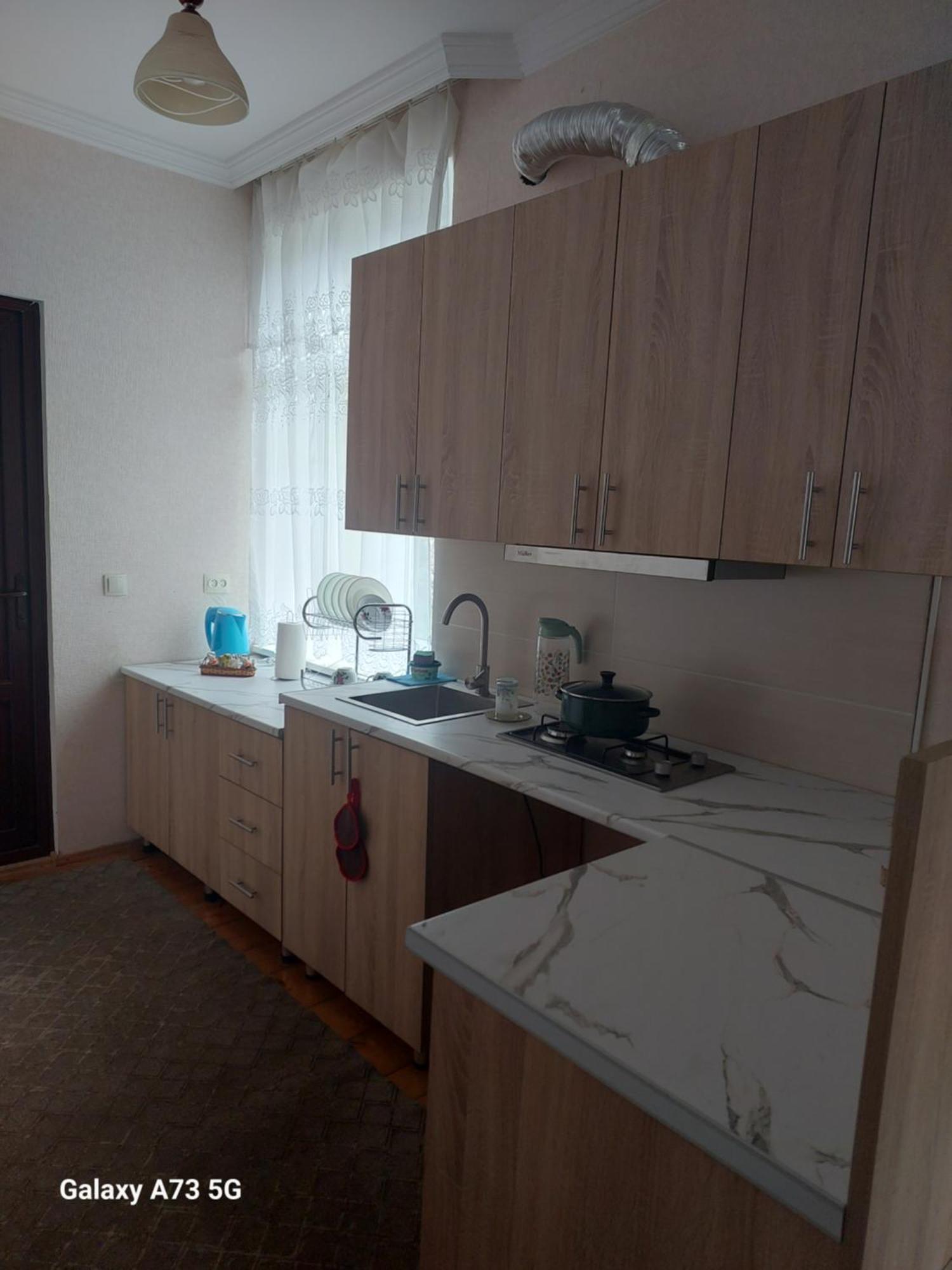 Guest House Lela Rezo Stepantsminda Exterior photo